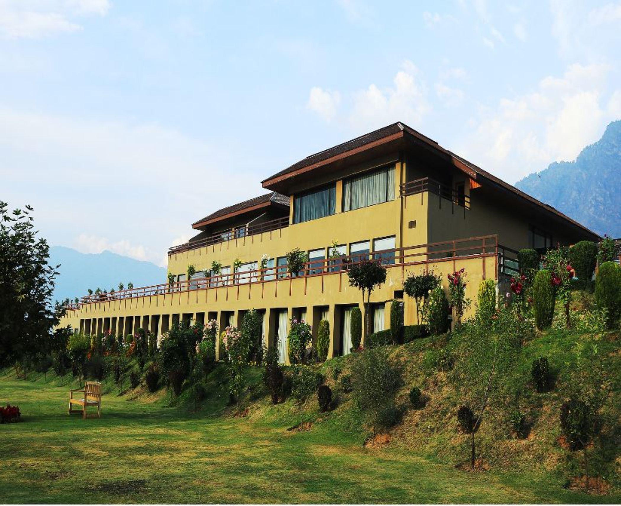 Taj Dal View Srinagar Hotel Екстериор снимка