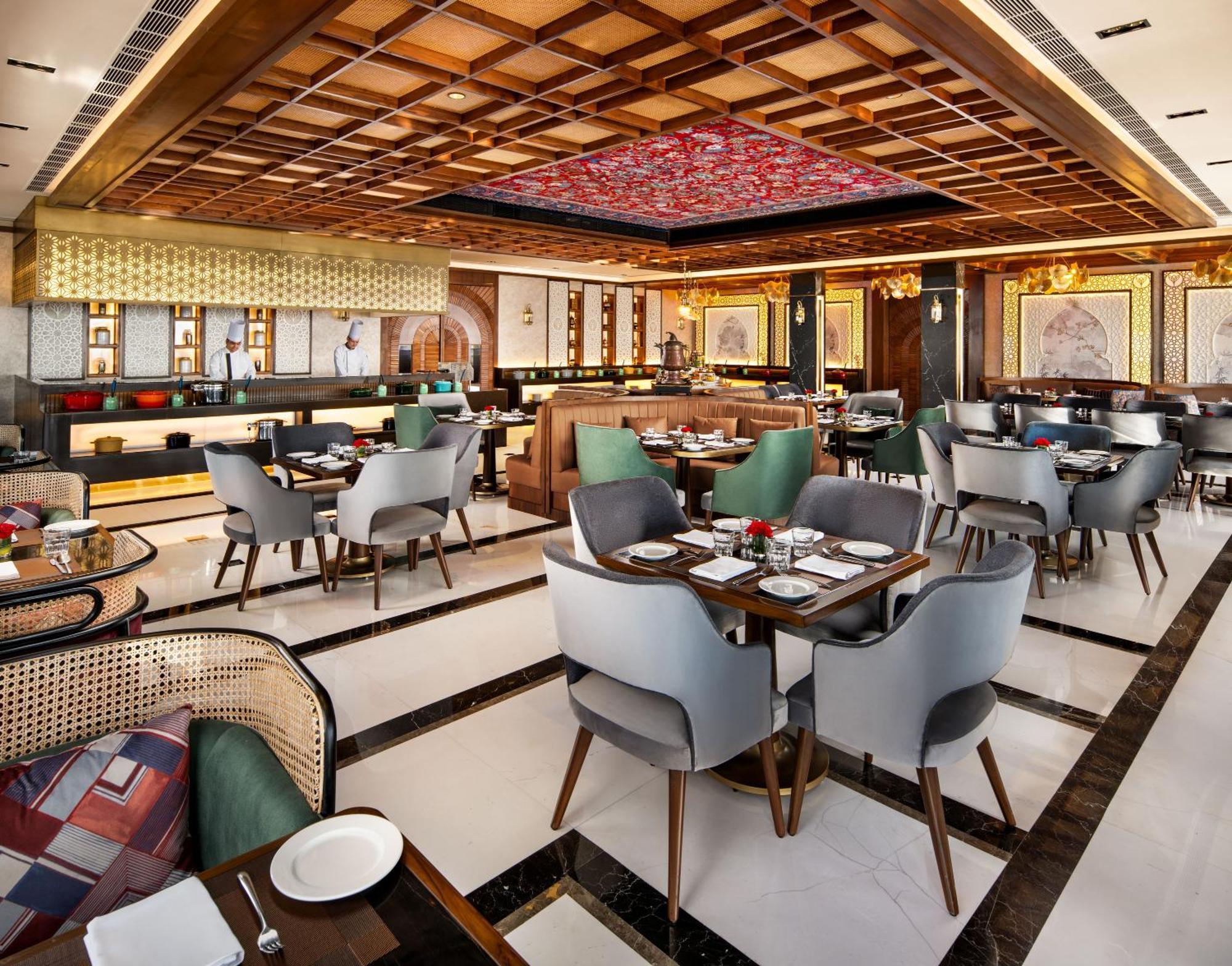 Taj Dal View Srinagar Hotel Екстериор снимка